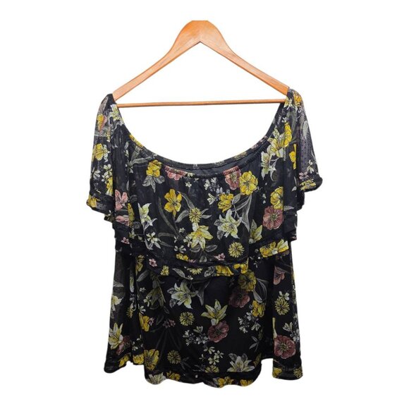 Love & Legend Floral Off Shoulder Top - Picture 3 of 11